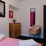 度假居 Charming Victorian Terrace Near With Free Parking 约克