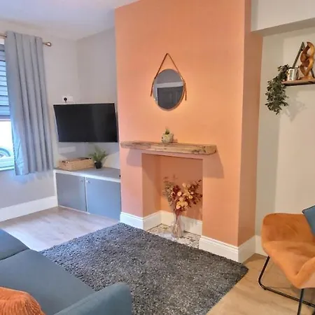 Sutherland St - 2 Bed With Free Parking Holiday home *