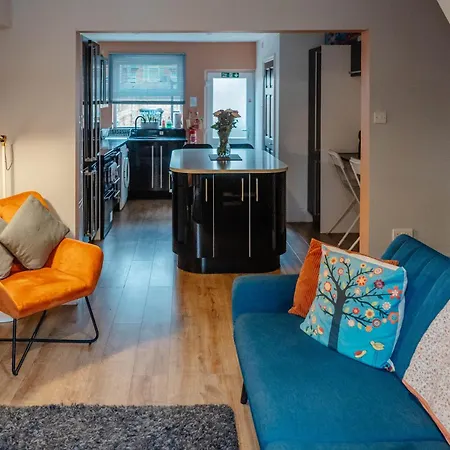 Charming Victorian Terrace Near With Free Parking * 约克