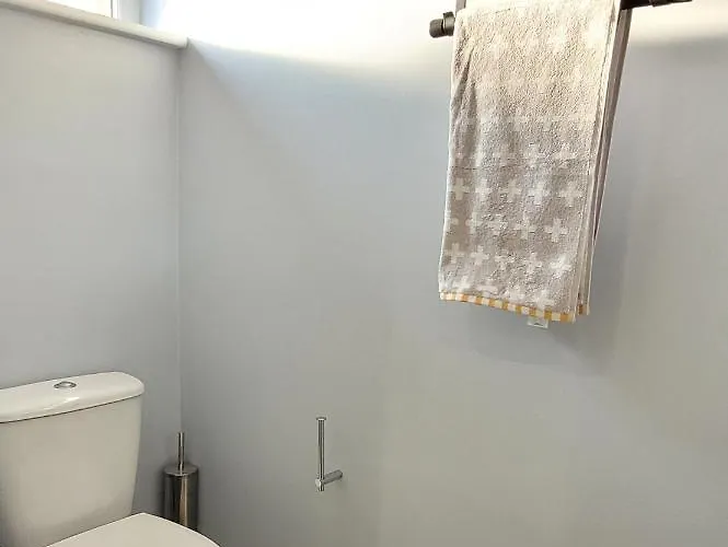 Holiday home Stylish Getaway Walk To Centre And Cafes