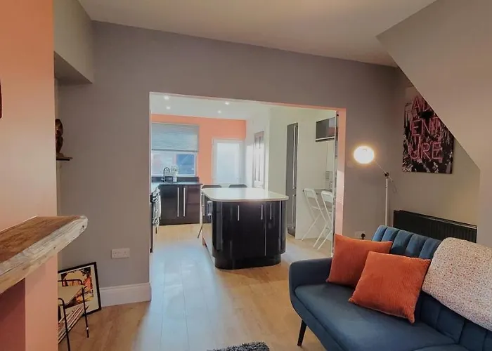 Holiday home Stylish Getaway Walk To Centre And Cafes