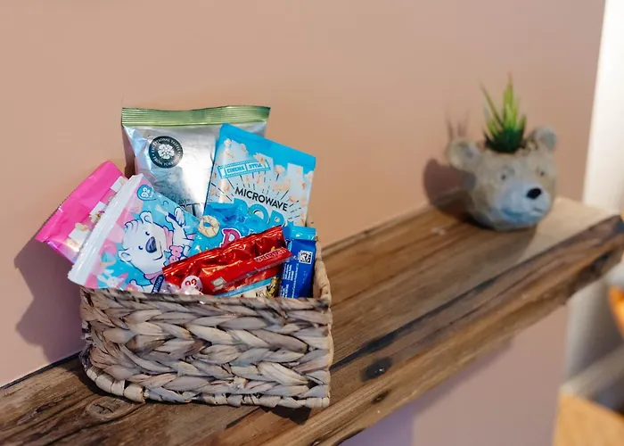 Victorian York Terrace Near City With Free Parking * York