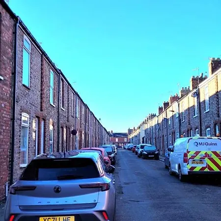 Hébergement de vacances Sutherland St - 2 Bed With Free Parking *